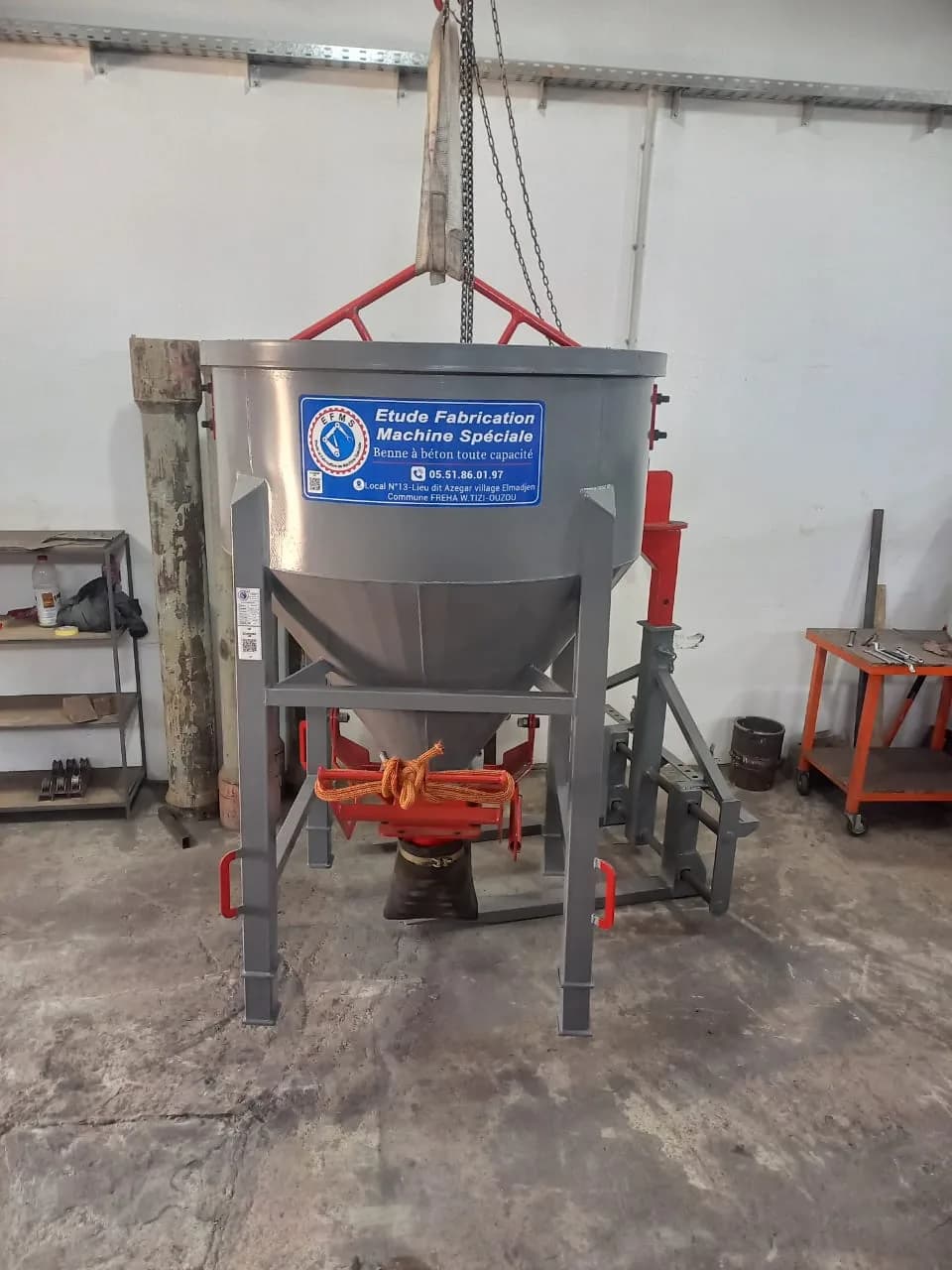 Round Concrete Bucket 1 m³
